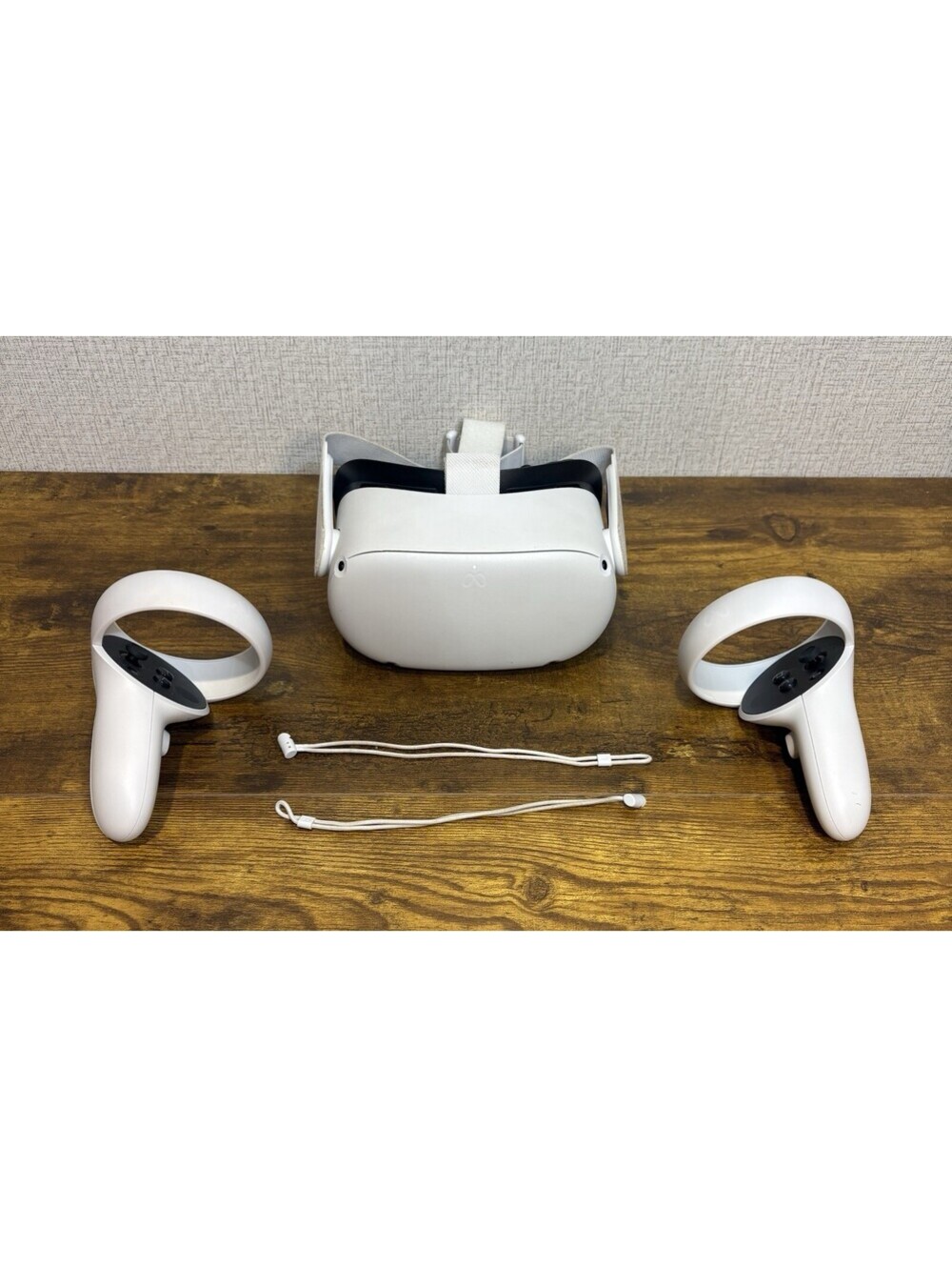 Meta Quest 2 Advanced All-In-One Virtual Reality Headset - 128GB - Excellent